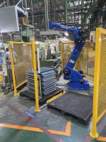 六軸機械手臂堆疊